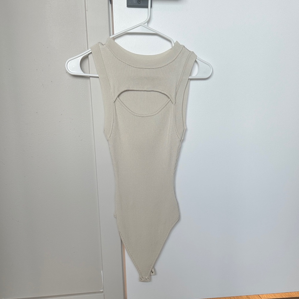 Good American Cream Ribbed Bodysuit